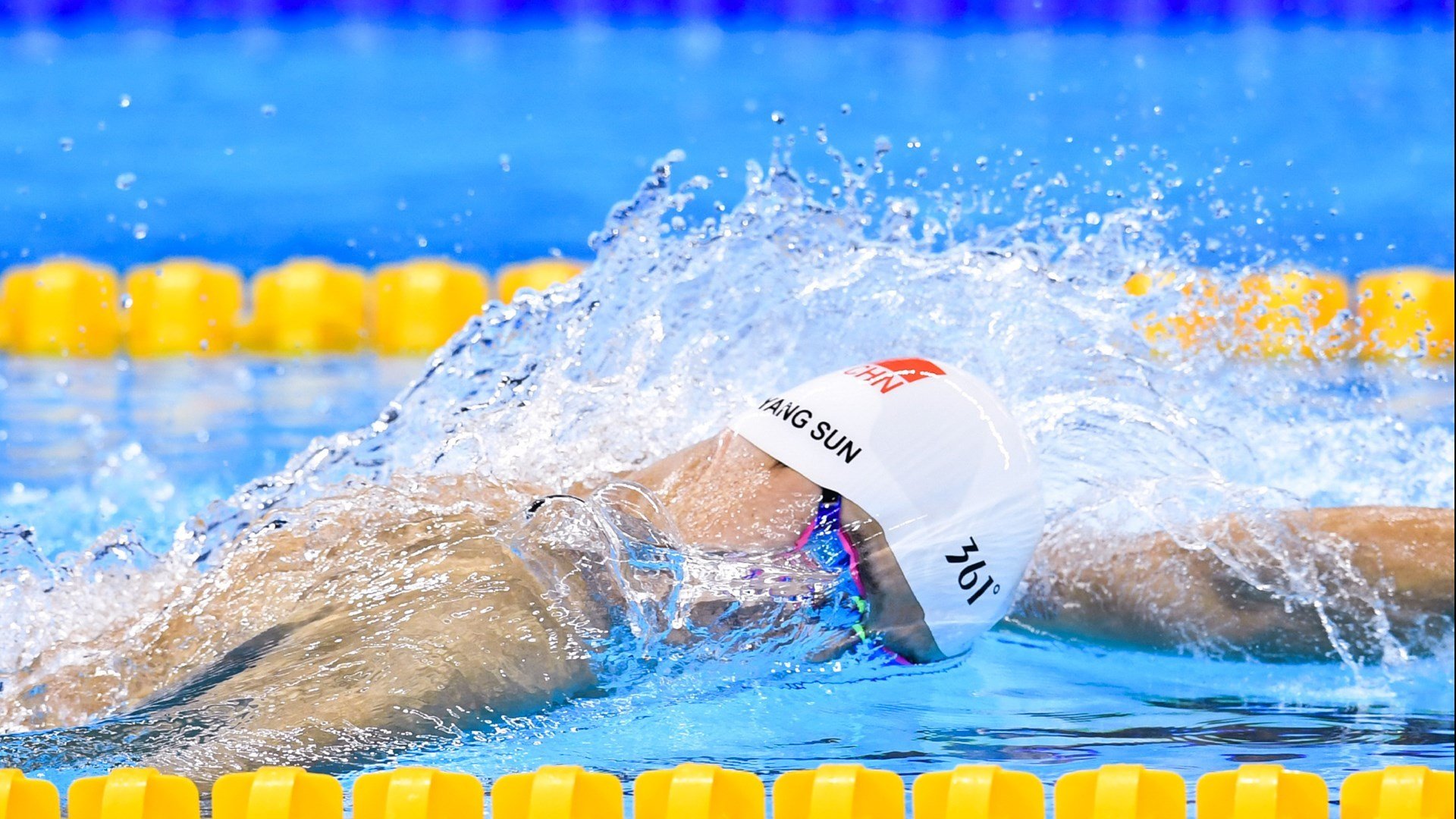 西甲国家德比之夜，奥纳纳点燃赛场，当足球成为非洲大陆的圣火