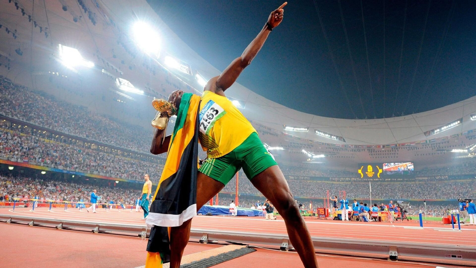 班凯罗闪耀全场，热火逆转深圳队，一场技术与意志的较量